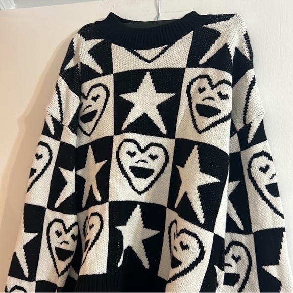 ZARA SMILING HEART AND STARS JACQUARD KNIT SWEATER - Picture 4 of 5
